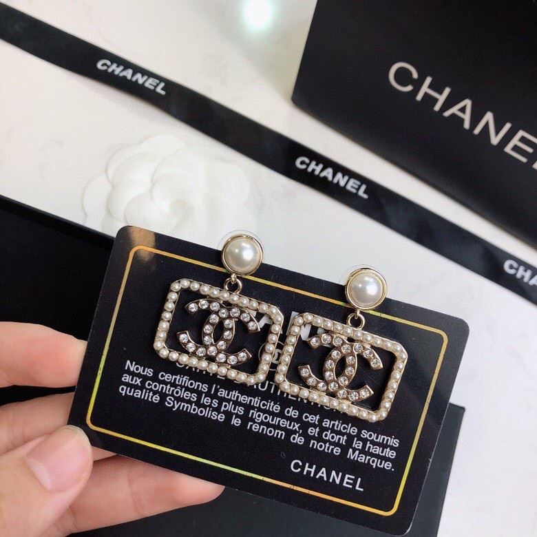 Ch**el earrings
